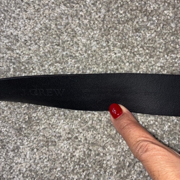 J Crew Single Prong Black Leather Belt Womens M Adjustable Classic Minimialistic - Picture 6 of 9